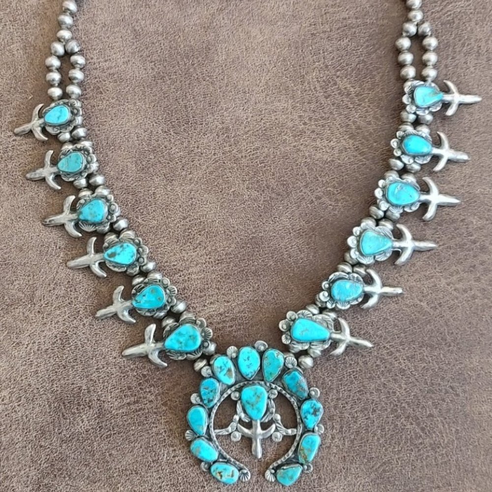Authentic Vintage Native American Navajo Necklace